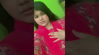 Jamila Sundari gaan song love unfrezzmyaccount [upl. by Alleuol]