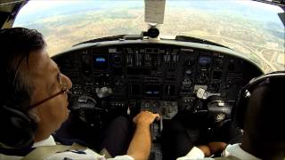 Citation V turbulence during landing Cockpit view [upl. by Dripps]